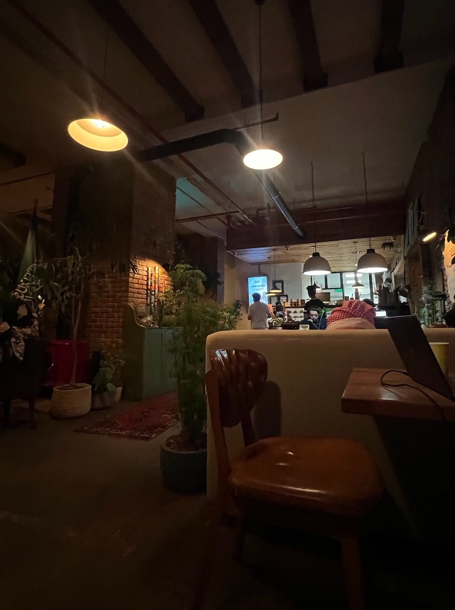 Swan0_7's tweet photo. safe place https://t.co/FFG6QdnXNH