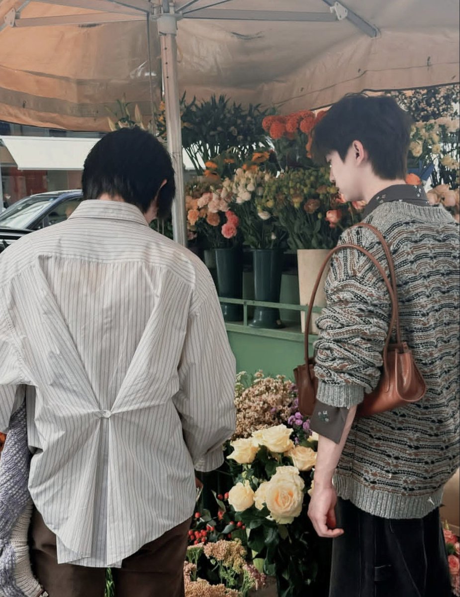 todaythomast's tweet photo. มิลานให้อะไรกับเรา ล้มแชมป์ทุกประเทศ อันนี้ของจริงยิ่งกว่าฟิคทุกเรื่องที่เคยอ่านมา เรียลๆๆเลยย🤩

THOMAS KONG MFW SS27
#MarniXThomasKong
#Marni #MarniSS27 #MarniTH
#tthomastc #kongjiro 
#thomaskong #โทมัสก้อง 
@marniofficial https://t.co/Kf5ZKHwfMU