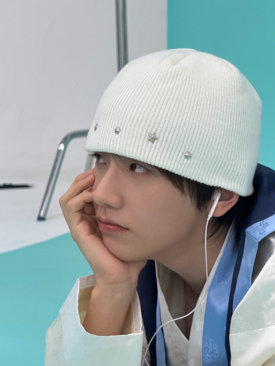 dearmyidid's tweet photo. #정세민
260924 멤버 트위터 게시물

XANADU

[6TH RESTOCK] EDDY STUD BEANIE_WHITE

50,000원

✷ https://t.co/lVhj1vCDSl

#IDID #아이딧 #JEONGSEMIN #정세민 https://t.co/EZx9KWYM7M