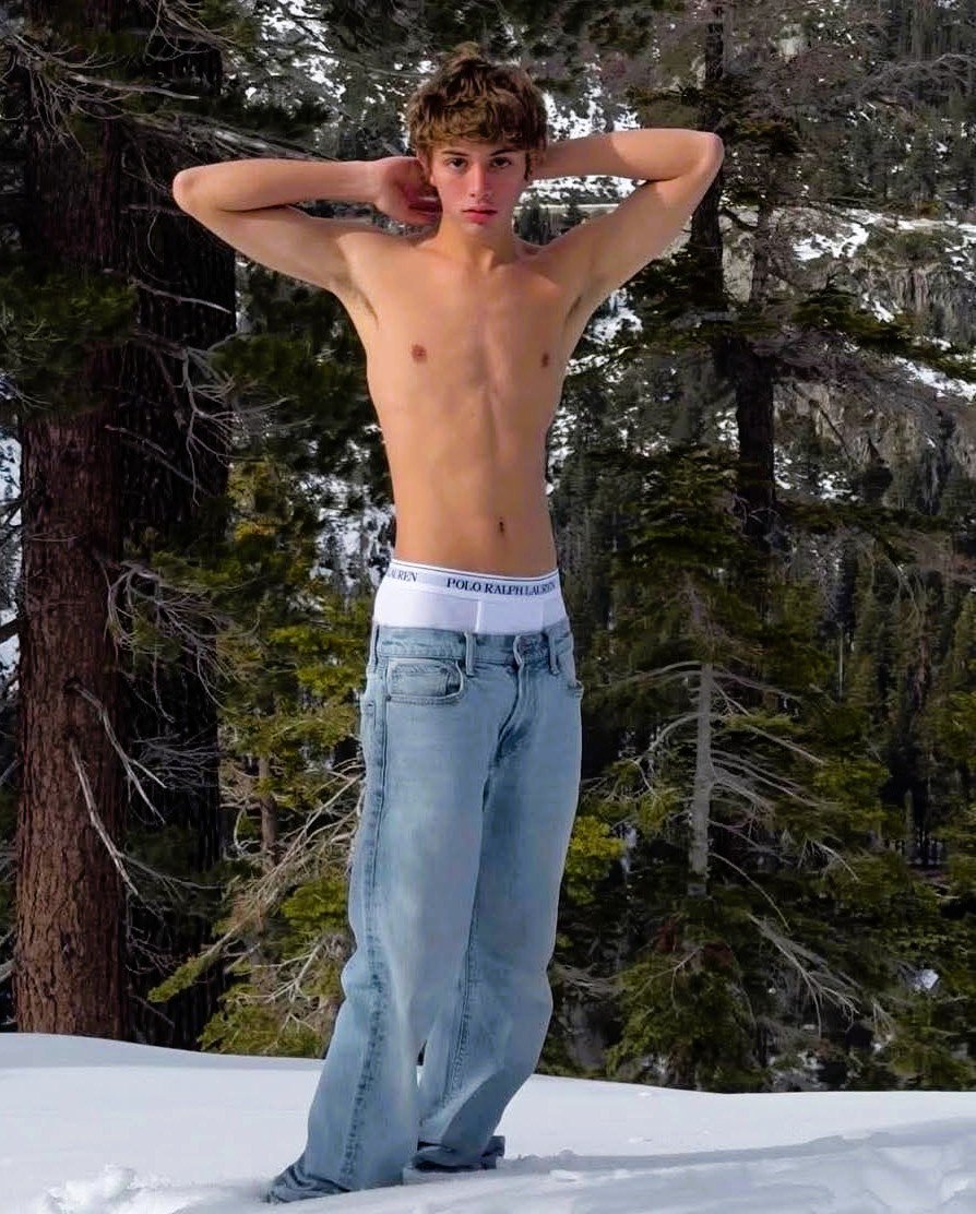panaadk's tweet photo. Subscribe to Ben grosskopf, didal mummy Joshua, Chandler Rodgers,Aiden ,Maddox 😍, Jackson Ellsworth 💋🍑💦 

Link on my bio to subscribe 🥰 https://t.co/nOHAHb7QjQ