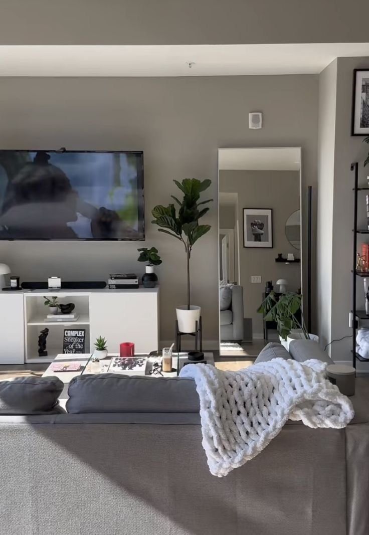 GentlemenxStyle's tweet photo. Bright, modern interiors with clean lines, warm lighting, and a relaxed luxury feel. https://t.co/1VpKHfTKhi