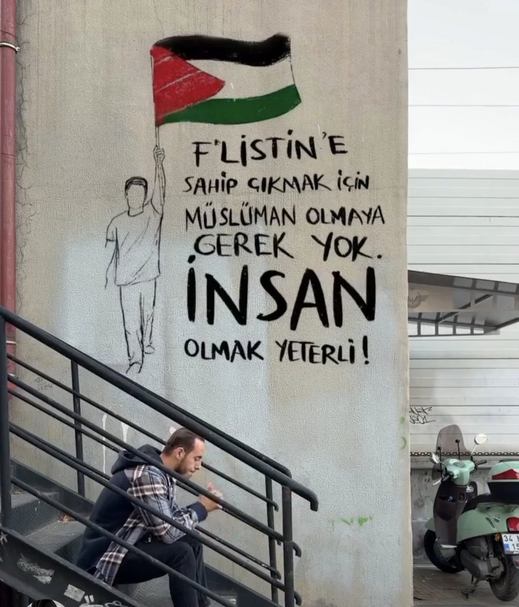 Umuutt_3's tweet photo. Bir gün değil, her gün Filistin. https://t.co/qLklU53EVL