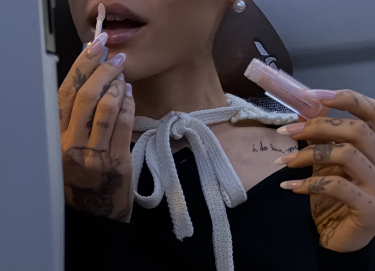 ArianaToday's tweet photo. ricky alvarez via instagram https://t.co/DS4ySvh28h