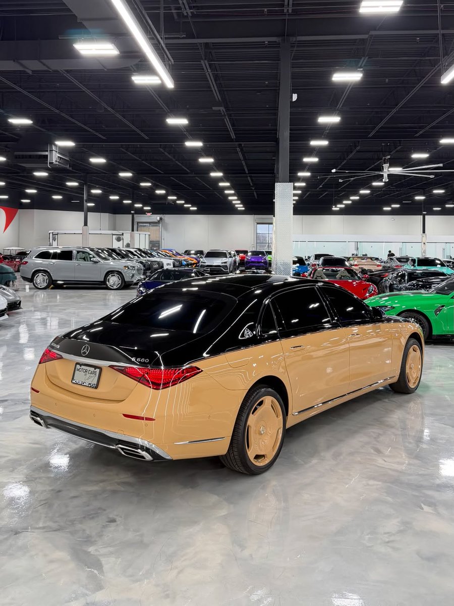 Venosier's tweet photo. MERCEDES-BENZ MAYBACH S680 https://t.co/V7eigA7Tom
