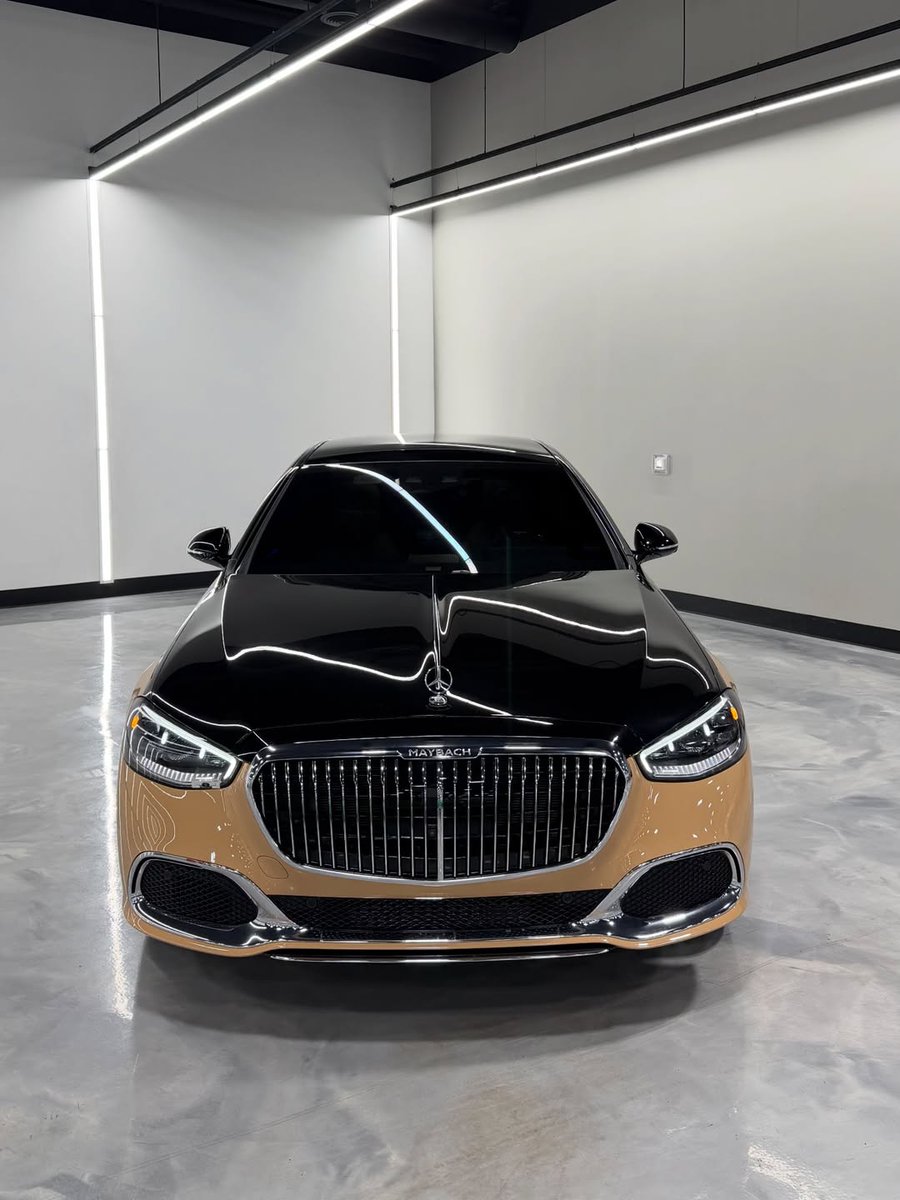 Venosier's tweet photo. MERCEDES-BENZ MAYBACH S680 https://t.co/V7eigA7Tom