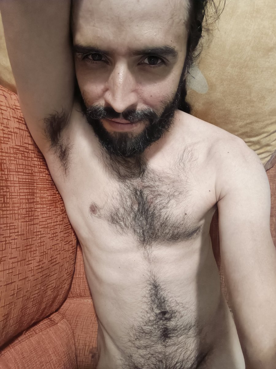 Kristeth_'s tweet photo. @AlFaHotwife @AlbertoNauc @ModoIncognito03 @A_Moore054 Ps no hay mucho brazo ni mucho torso 🤭 https://t.co/CqIsCi7IbY