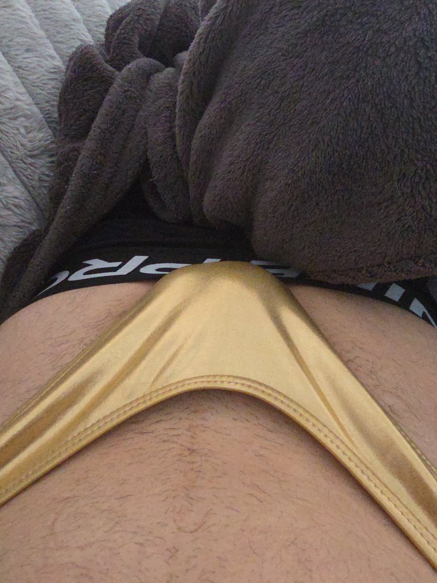 OhLordHeComin's tweet photo. I love the golden panties https://t.co/ZcBHd8mPZO