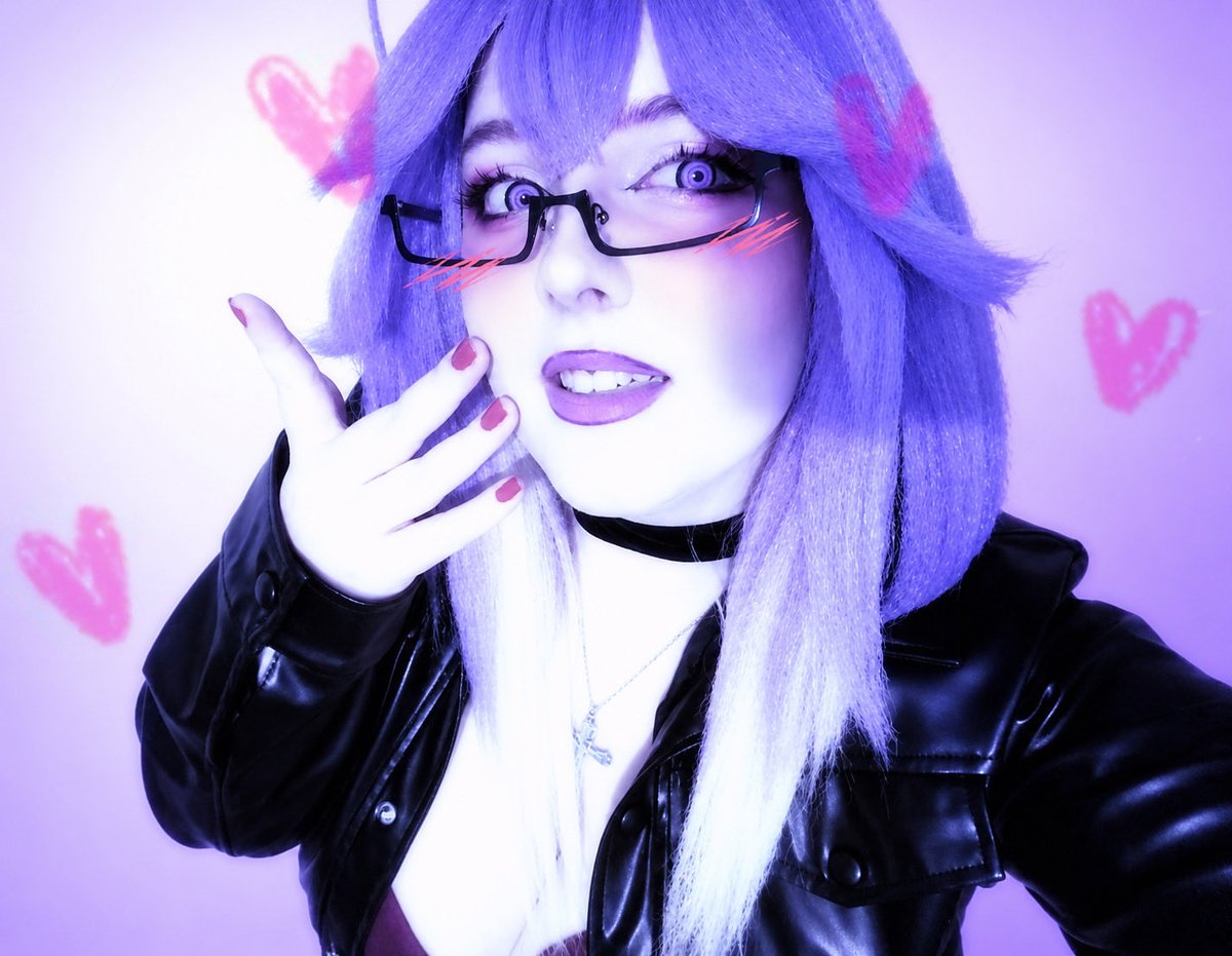 yoonrinacos's tweet photo. Fadia ~ Neverness To Everness💜🖤🫦 cosplay @NTE_GL #nte #nevernesstoeverness #fadia #cosplay https://t.co/sK8OjOd54g