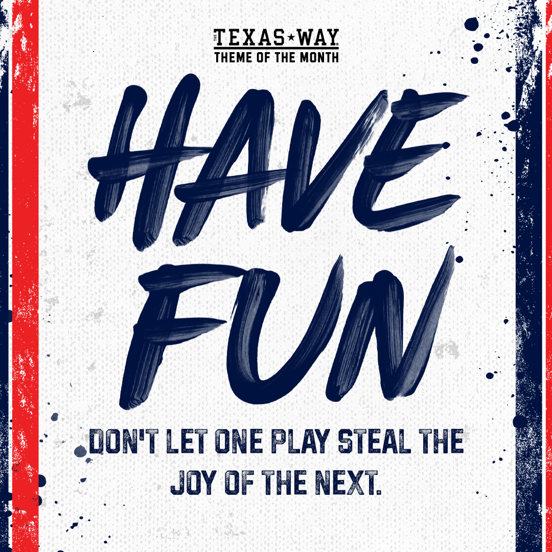 renaldo_ellis's tweet photo. Sat on the bench at one of our feeder schools and listened to @LDBailey1024 coach up the girls to focus on the next play and not dwell on the previous.
#TheTexasWay
#THSCABrandAmbassador
@THSCAcoaches https://t.co/tHLe2HspPN