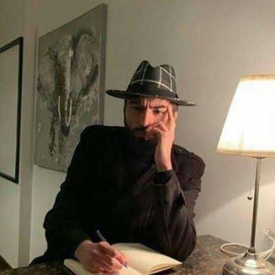 rn21amed's tweet photo. Konuyla alakası var mı yok mu bilmiyorum aklıma feridun abi geldi https://t.co/U76M72hF4N