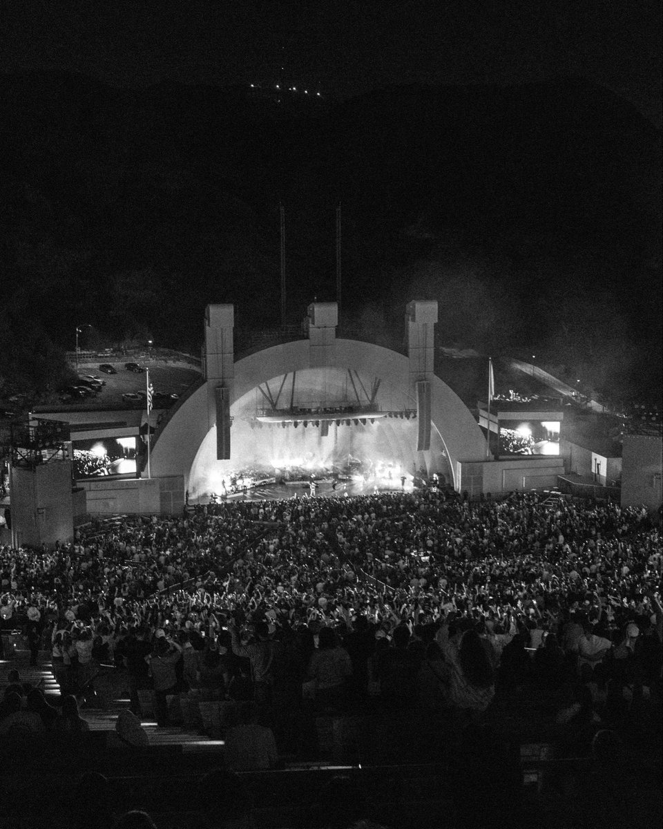 jonbellion's tweet photo. THANK YOU HOLLYWOOD BOWL https://t.co/DQz0krFZ6u