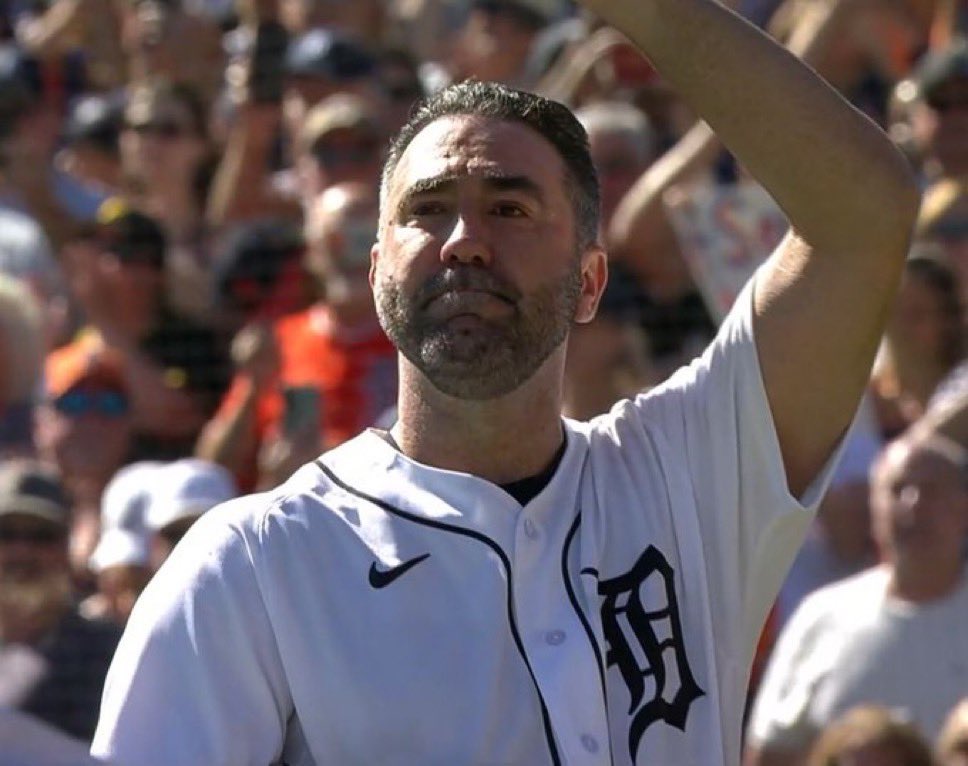 609SportsTalk's tweet photo. Congratulations Justin Verlander on a fantastic career!

Next Stop: Cooperstown!

#MLB #DNMW https://t.co/GPBgVleRna
