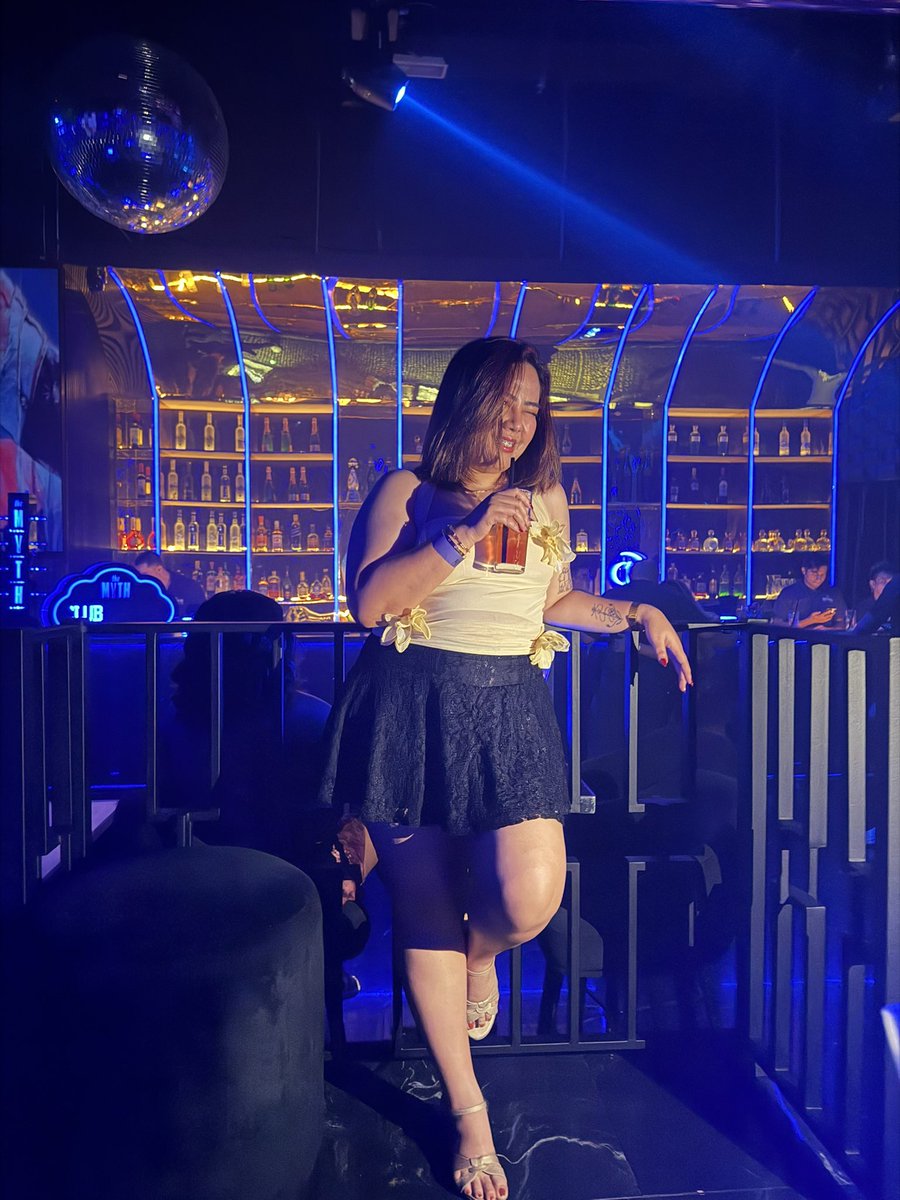 dumpimz's tweet photo. The myth club sofitel 📍♥️ https://t.co/PwobNpiwFE