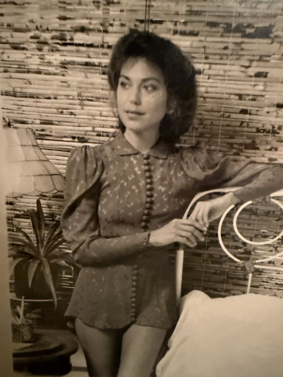 PerfectMinxxx's tweet photo. Do I look like my runway model mama?  
Your wish is granted, to whoever can guess the 4 ethnicities in my bloodline 💋✨ https://t.co/AAlwdFLh5J
