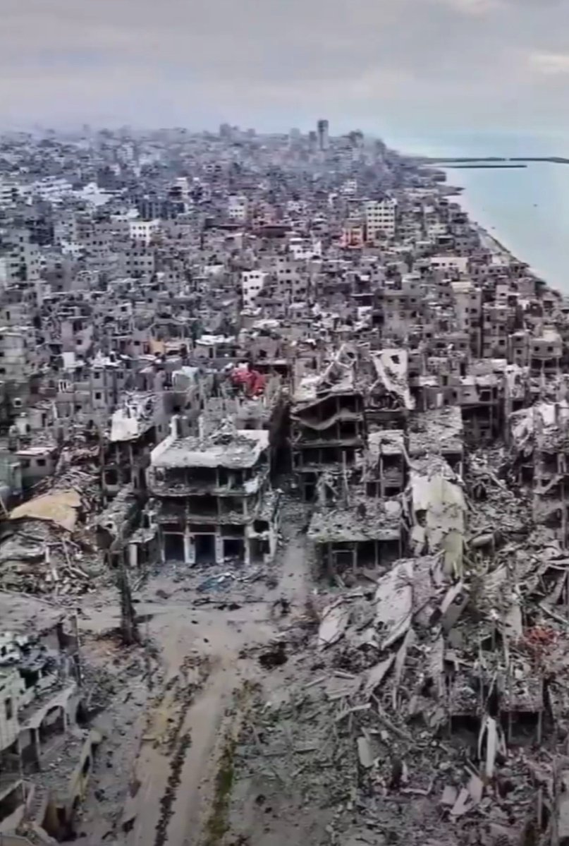 SayariAhmet's tweet photo. @Boris54619198 Not eating.. Topic is genocidal activities of Israel... World hates you, one day will come and you will pay for these... https://t.co/v885cqHtGI