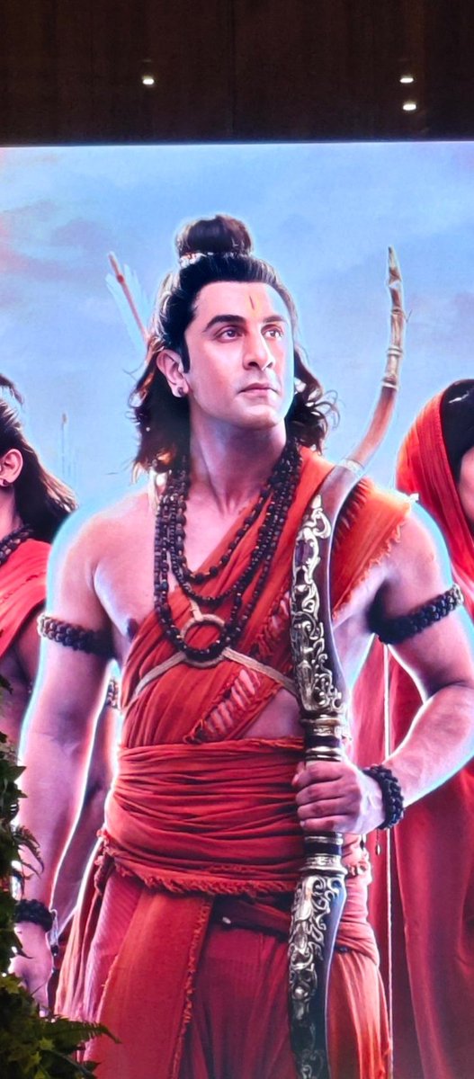 roopam185's tweet photo. #ramayana
#ranbirkapoor https://t.co/Kr0cX2J6m2