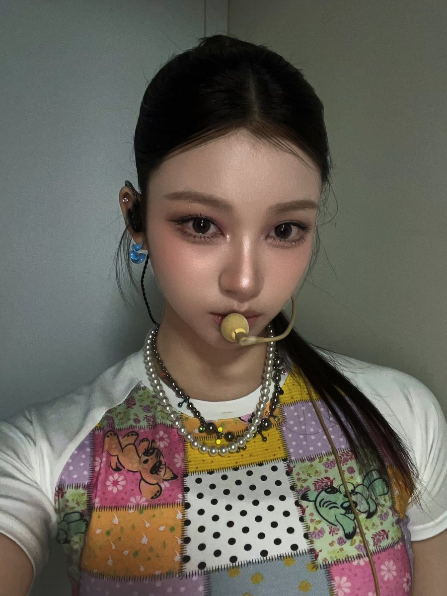 ourkiii's tweet photo. They're asking me to change the icon https://t.co/OQCnfPoFUw