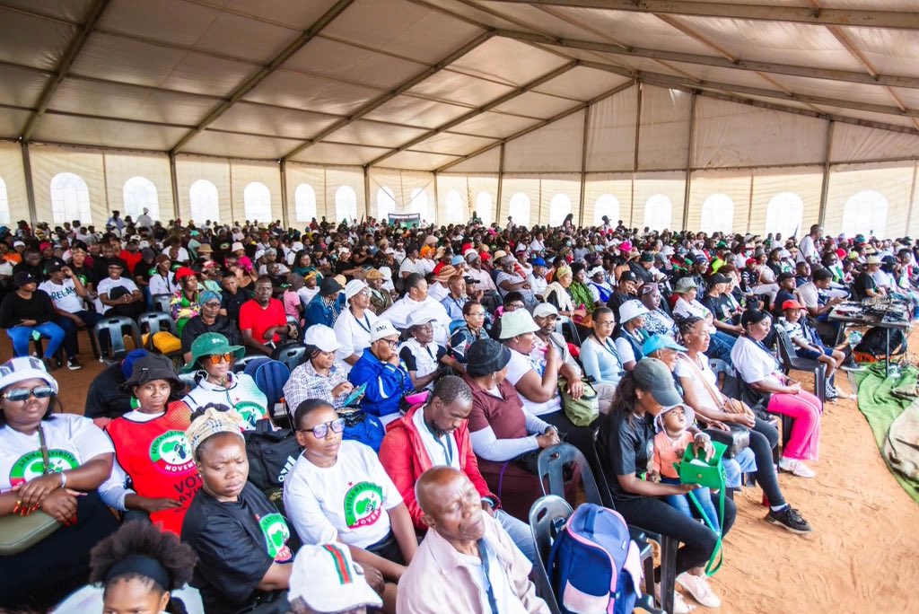 mayibuye_afrika's tweet photo. Afrika Mayibuye  Movement  Manifesto Launch in Tembisa today.The mandate is JOBS, WATER AND SERVICE DELIVERY NOW! Mayibuye iAfrika! 

The full copy of the Manifesto is accessible here: https://t.co/sfW0X0rrqY https://t.co/ZnDPx6Mipm