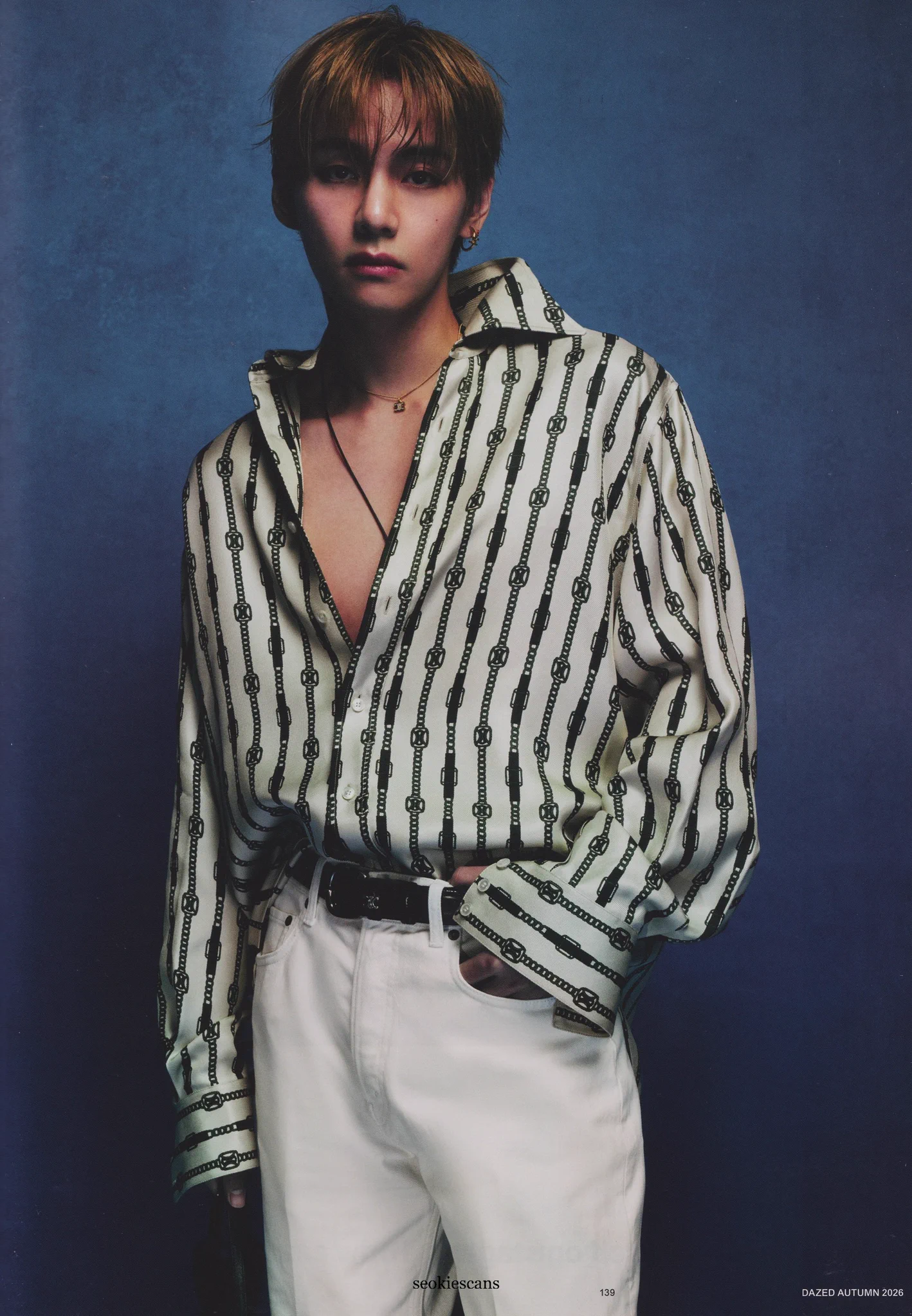 BTS会報 bts scans na platformě X: „[SCAN] BTS V DAZED Autumn 2026 Magazine