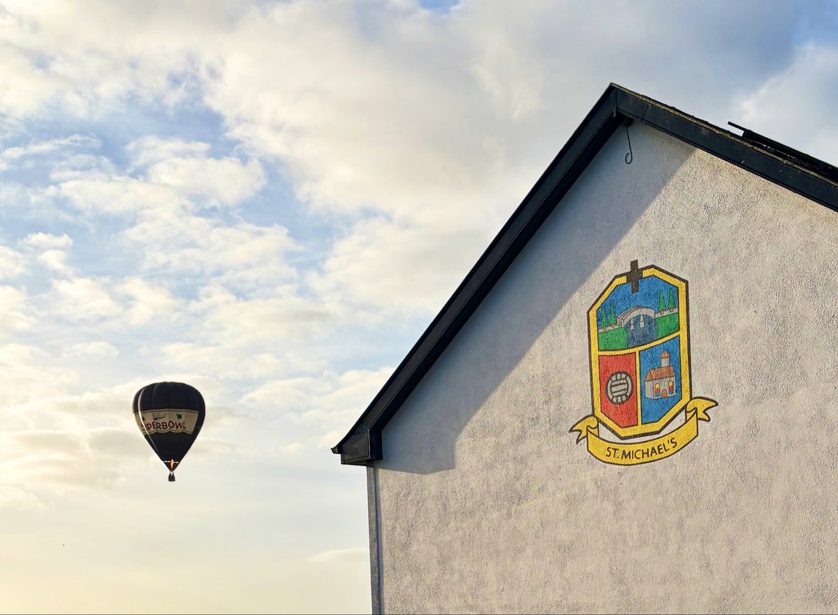 michaels_gaa's tweet photo. Some lovely pictures from around Ardcarne Park during the Irish Hot Air Ballooning Championships. 

It was a huge of activity as many of the flights passed over the pitch, one actually hoped to land on the pitch but the wind brought them a little more north! https://t.co/ogmcT2sdeZ