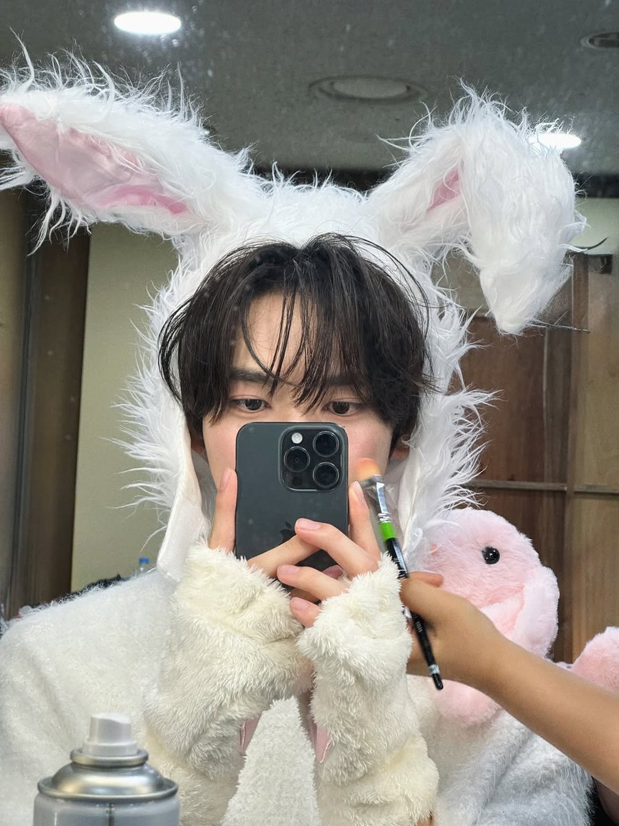 haobinging's tweet photo. it's his day y'allll https://t.co/PaWewnlP4t