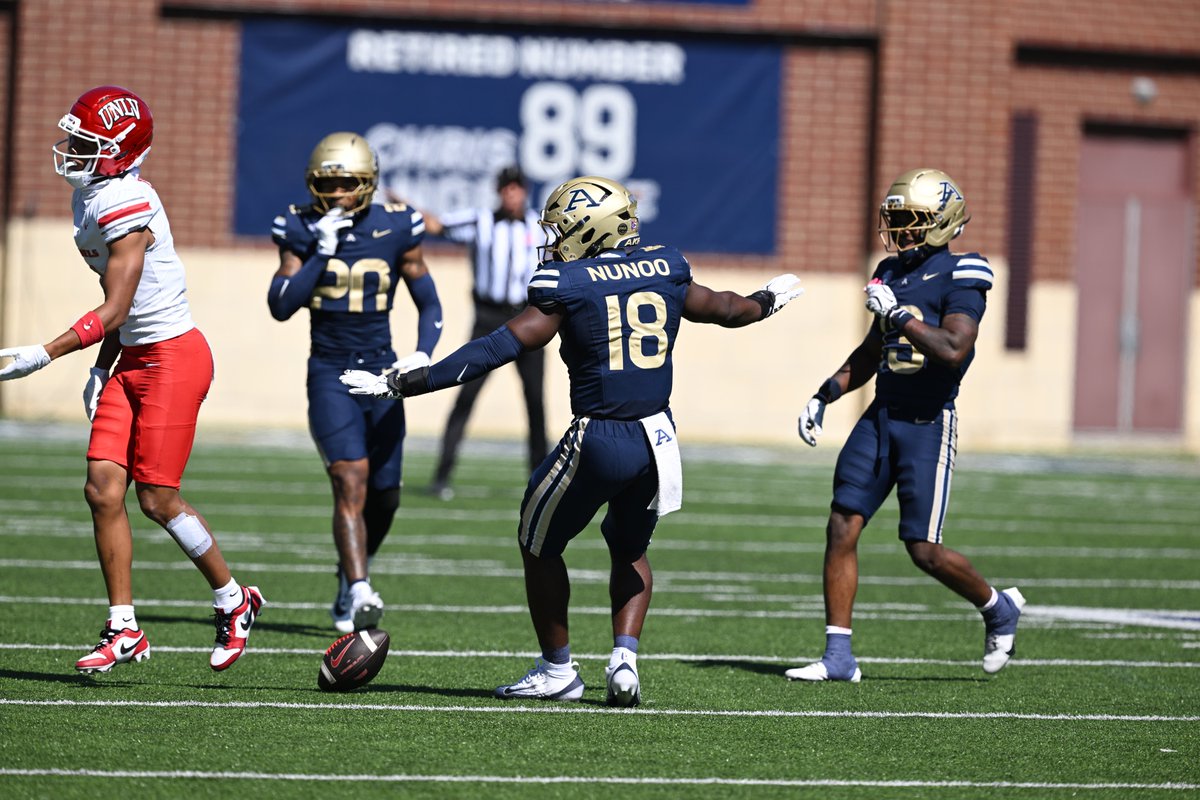 ZipsFB's tweet photo. 📸

#GoZips🦘 https://t.co/6GD8ergfmT