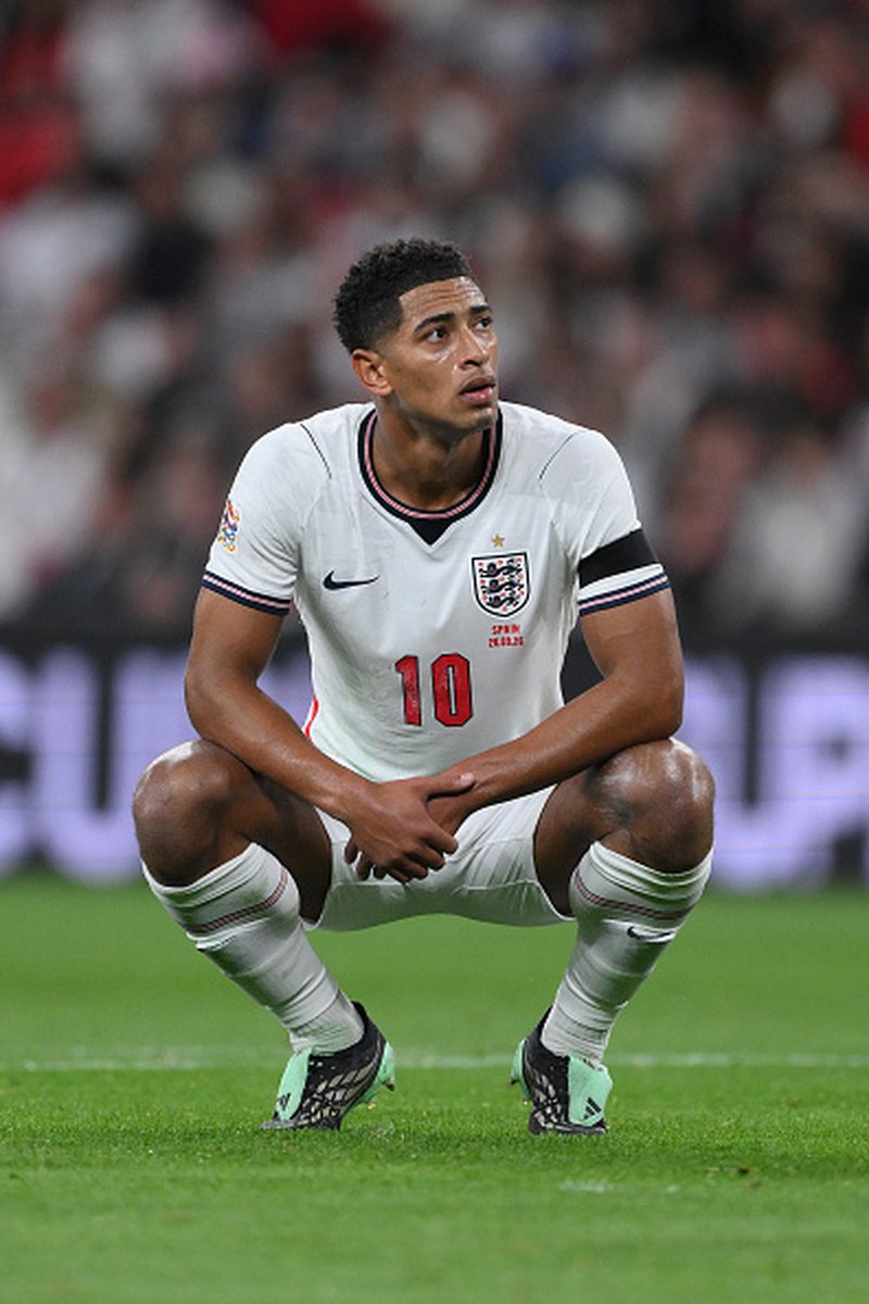 BellinghamBRA_'s tweet photo. 📷 Jude Bellingham durante o jogo de hoje da Inglaterra x Espanha pela Liga das Nações. https://t.co/kZQVW39sjM