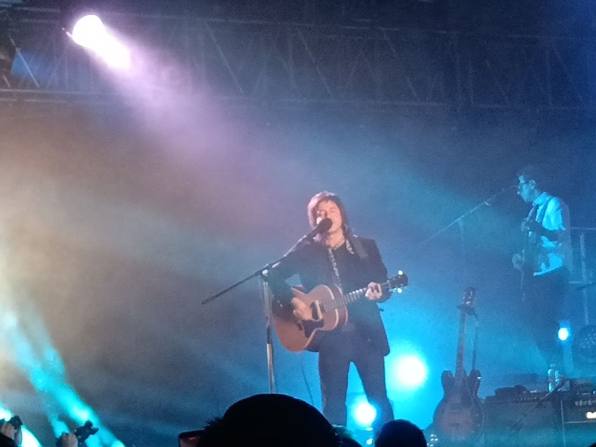 EnDirectoMex's tweet photo. @chetesgarza desempolva los recuerdos y celebra 20 años de Blanco Fácil 🎸 Una noche para volver a las canciones que marcaron una etapa.
https://t.co/371LwxwaOd
#Chetes #BlancoFácil #Música #CDMX https://t.co/zjKDk3xTuv