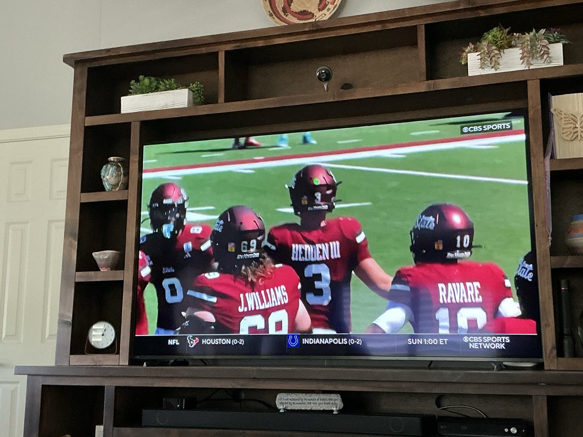 DrScottAZ15's tweet photo. Watching @NMStateFootball from AZ #RioGrandRivalry https://t.co/f170Gx9K5e