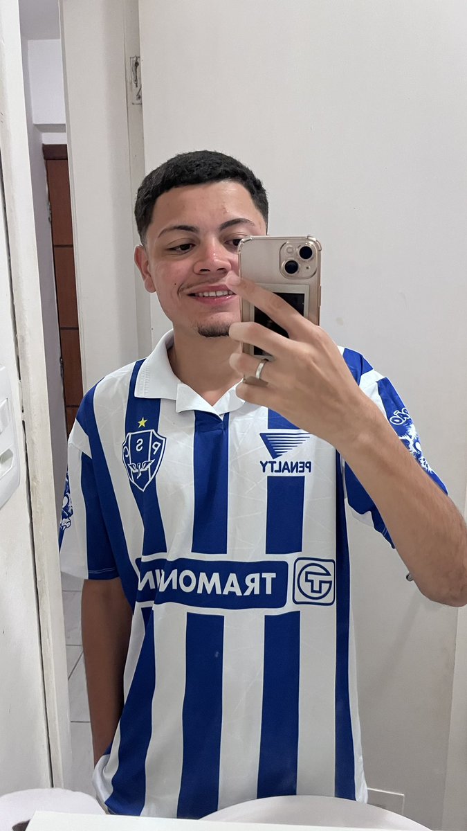 calixtopsc's tweet photo. ntj essa camisa é muito braba https://t.co/5WUdXA5p48