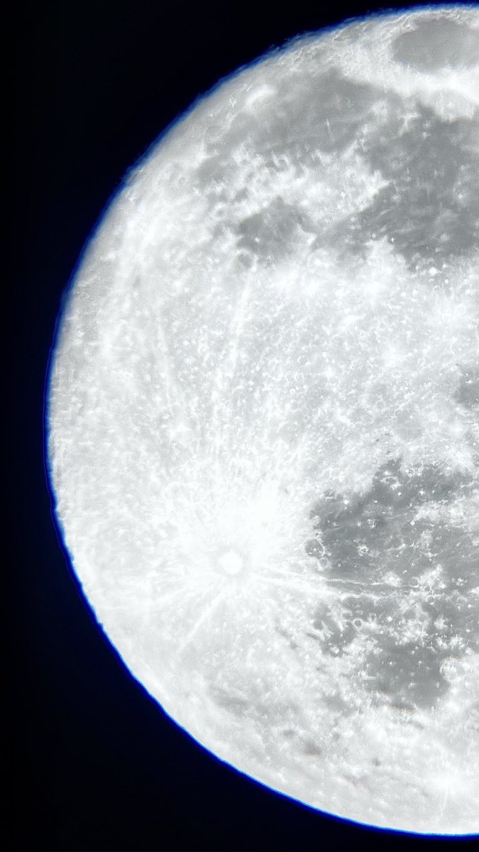 47_7f's tweet photo. September's Full Moon https://t.co/f8h75MiFm8
