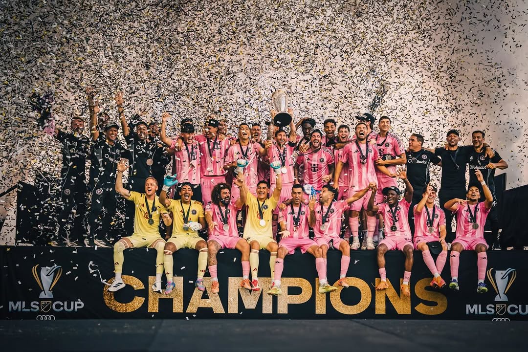 mrmatthe8it's tweet photo. Ya se proclamó campeón el Inter. https://t.co/stoxiT1gTs