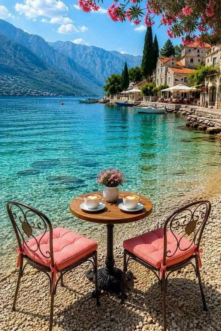 NaturalEye78321's tweet photo. 📍 Perast, Montenegro 🇲🇪 https://t.co/s0SyYGD56i