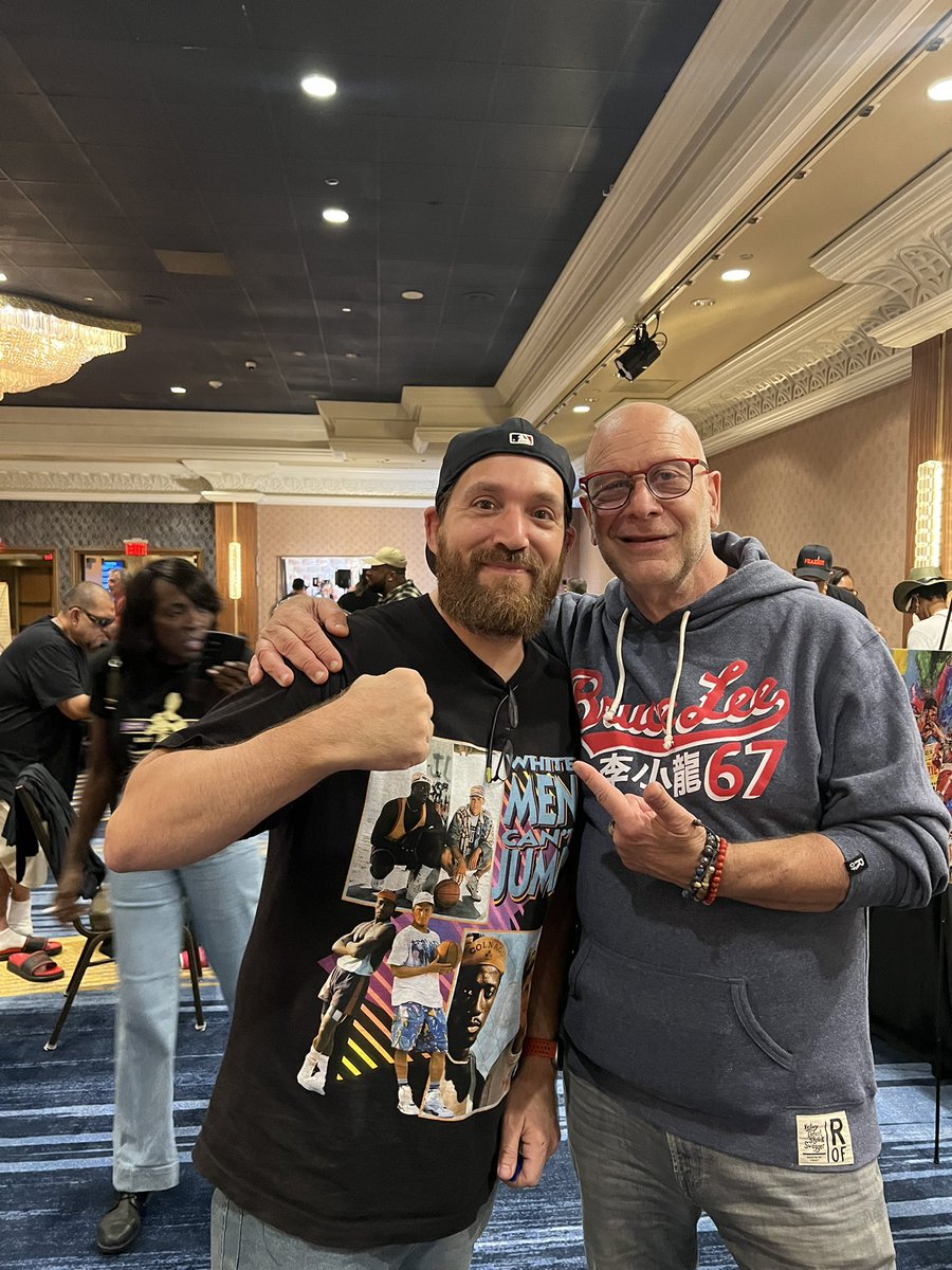 DonovanKasp's tweet photo. Congrats to @loudibella getting inducted into the ACBHOF. https://t.co/9g1YiT30cI