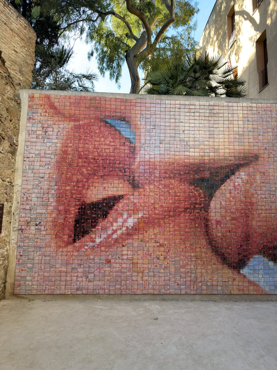 sakkasdimitris's tweet photo. Barcelona dump https://t.co/mYxq3Lzpw9
