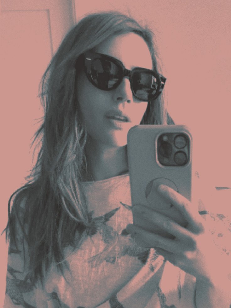 WRLFIE tweet picture
