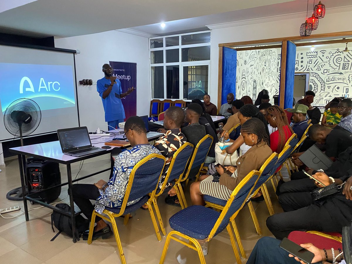 araromibeach's tweet photo. Delighted to speak at today’s Uyo meetup on Agentic Economy on Arc. Great engaging with developers and users on how we can strategically build for the future of AI-powered commerce. Thanks for the incredible energy, Uyo. @arc @samconnerone @bobbilee @TechyDom
#arcUyoMeetup https://t.co/yVVtSMXSiY