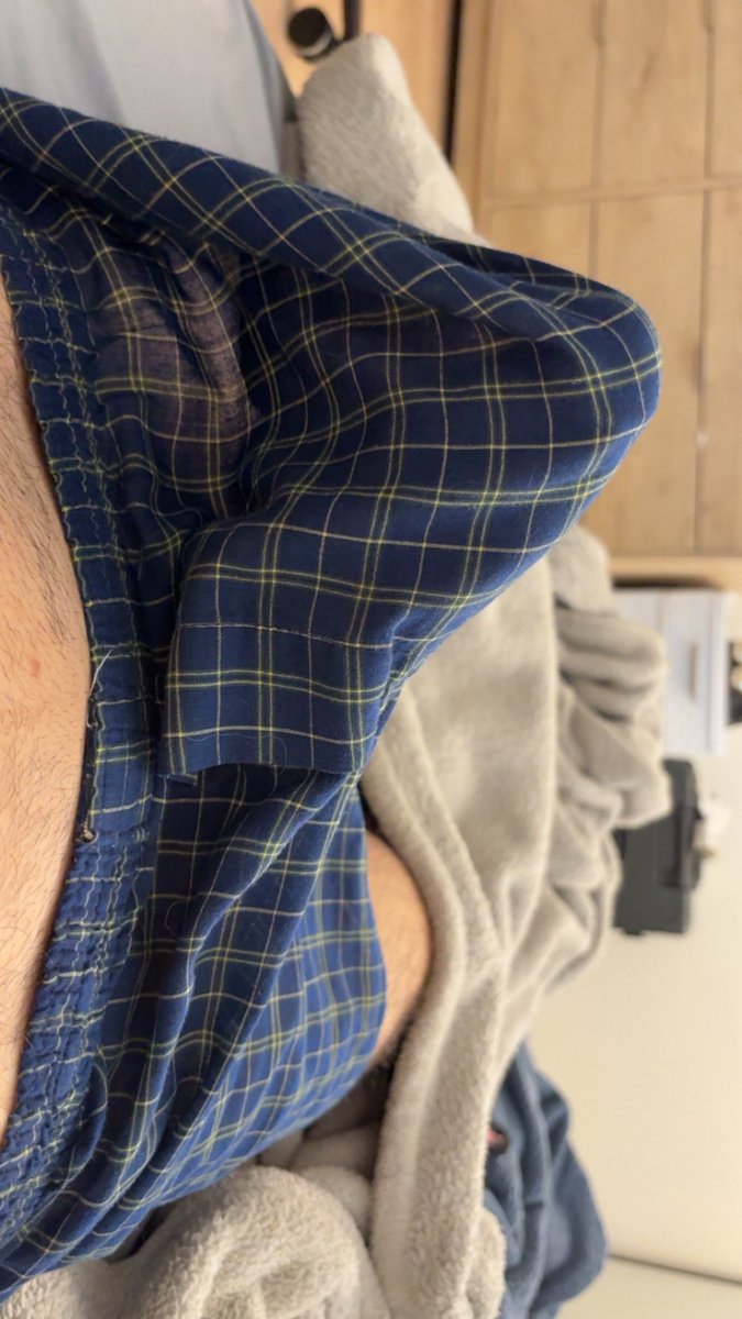 MiguelPOV_'s tweet photo. Can you tell it’s thick and curved?
#nsfwtwt #BWC https://t.co/XKAkyondN9