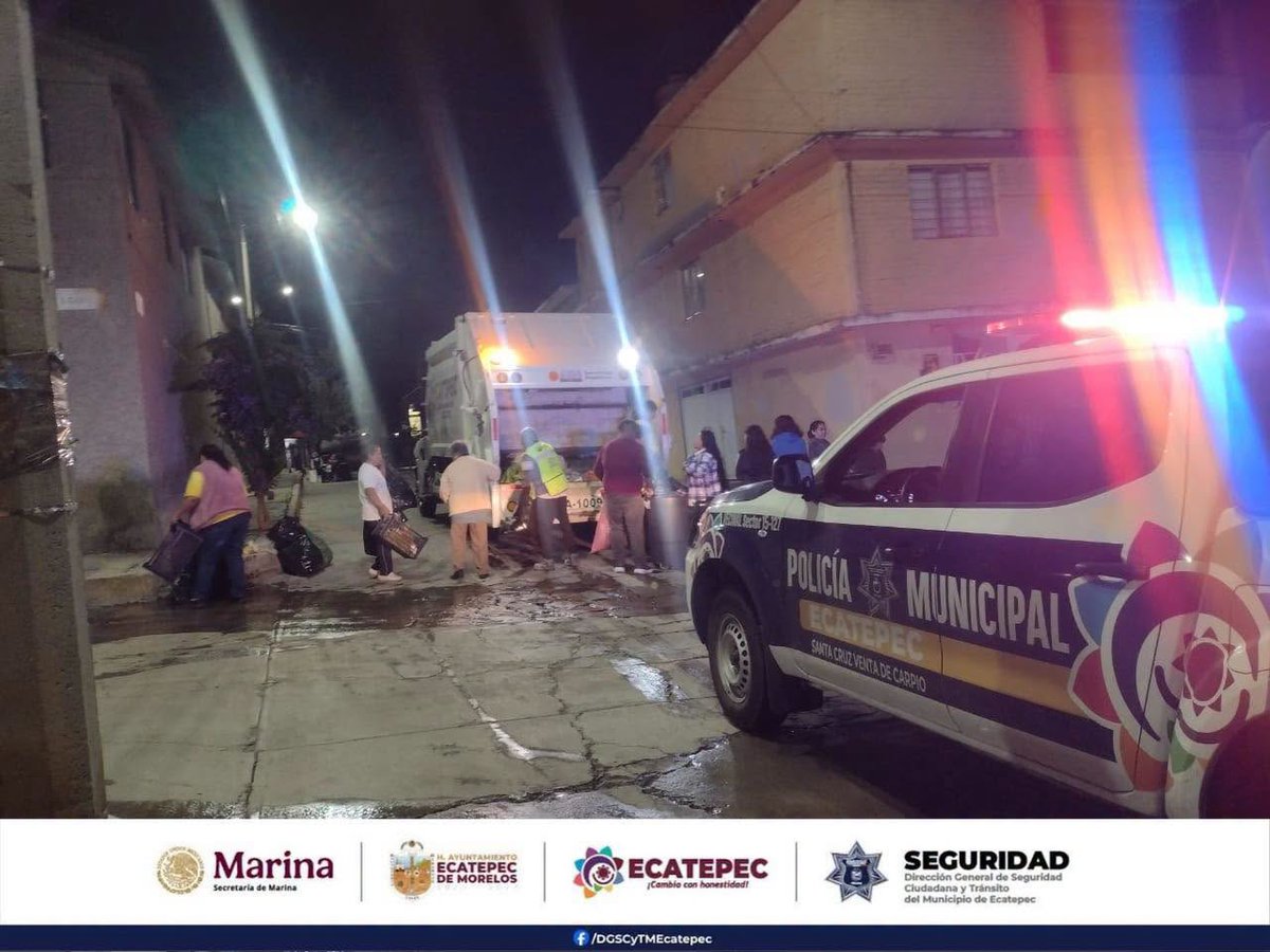 SeguridadEcatep's tweet photo. 𝗔𝗰𝗼𝗺𝗽𝗮ñ𝗮𝗺𝗼𝘀 𝗹𝗮 𝗿𝗲𝗰𝗼𝗹𝗲𝗰𝗰𝗶ó𝗻 𝗻𝗼𝗰𝘁𝘂𝗿𝗻𝗮 𝗱𝗲 𝗿𝗲𝘀𝗶𝗱𝘂𝗼𝘀 𝗲𝗻 𝗖𝗶𝘂𝗱𝗮𝗱 𝗖𝘂𝗮𝘂𝗵𝘁é𝗺𝗼𝗰 | 𝗦𝗲𝗰𝘁𝗼𝗿𝗲𝘀 𝟭𝟰, 𝟭𝟱 𝘆 𝟭𝟭
Lee la nota completa aquí:🔗https://t.co/wf6Bquf4uy

#ElCambioSeSiente #AzucenaCumple #Ecatepec #PolicíaDeEcatepec https://t.co/HZp63q3EX0