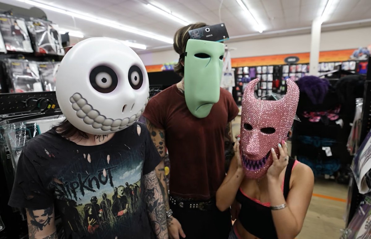 cvw3bbr's tweet photo. my fav youtubers btw 😭 https://t.co/TQpptkaNz2