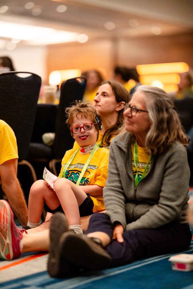 CCAKidsTweet's tweet photo. 📍Retreat 2026 | Orlando, FL

📸: Nicole Szolomayer

⁣⁣-—⁣
⁣
DONATE AT:⁣
https://t.co/5fcbRUFq6a

#𝘊𝘊𝘈𝘒𝘪𝘥𝘴⁣⁣ #CamReflect https://t.co/TcqDMwfPMk