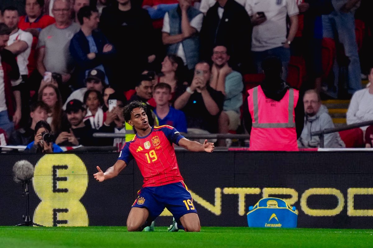 _gjr7's tweet photo. Lamine Yamal 
#NationsLeague | #ENGESP https://t.co/UtGztYAcha