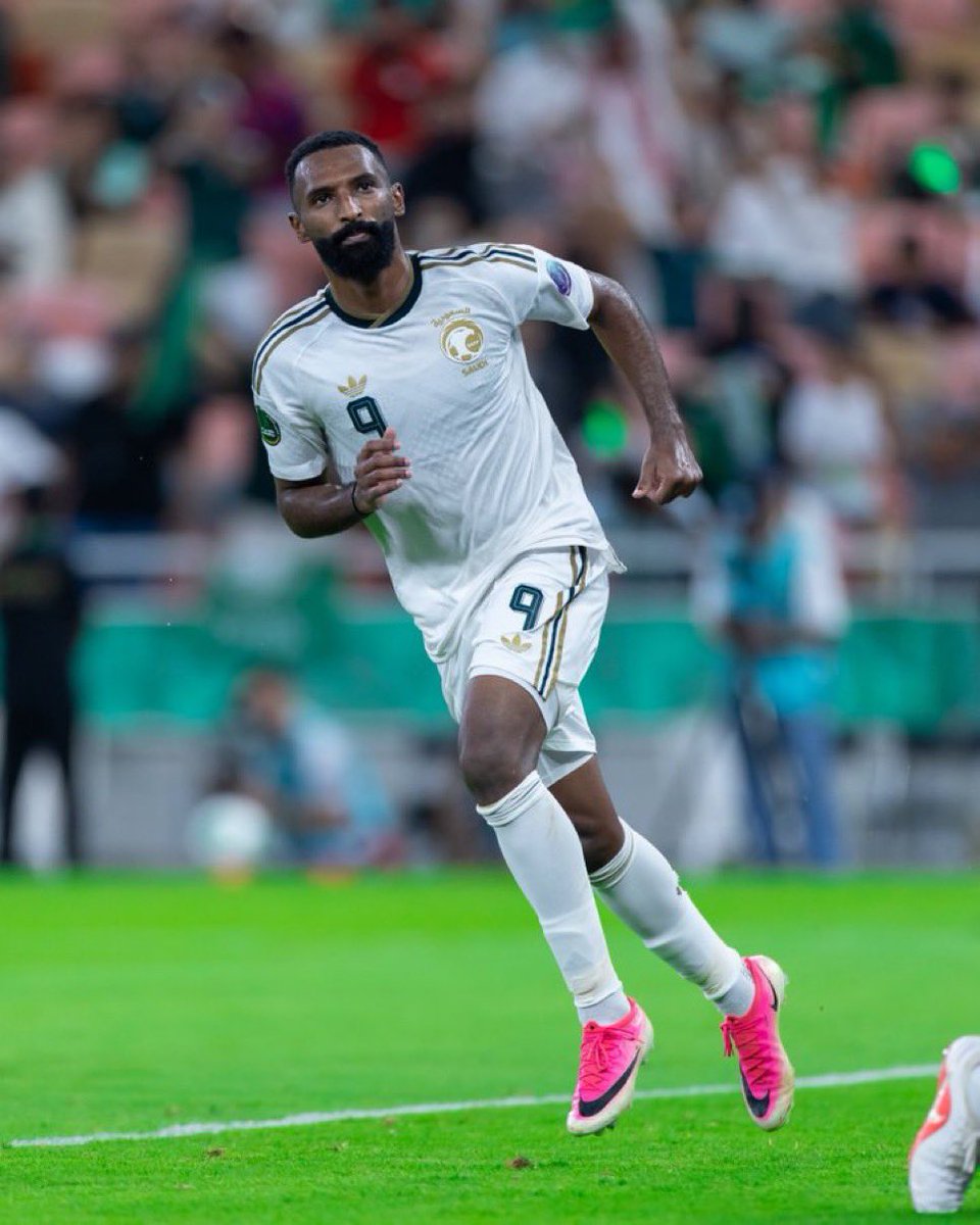 RSLzone's tweet photo. 🚨🚨🎙️ | فراس البريكان :

باقي لنا مباريات في البطولة وننتظر وقفة جماهيرنا معنا لتحقيق البطولة 🏆💚.. https://t.co/muayW6tbmO