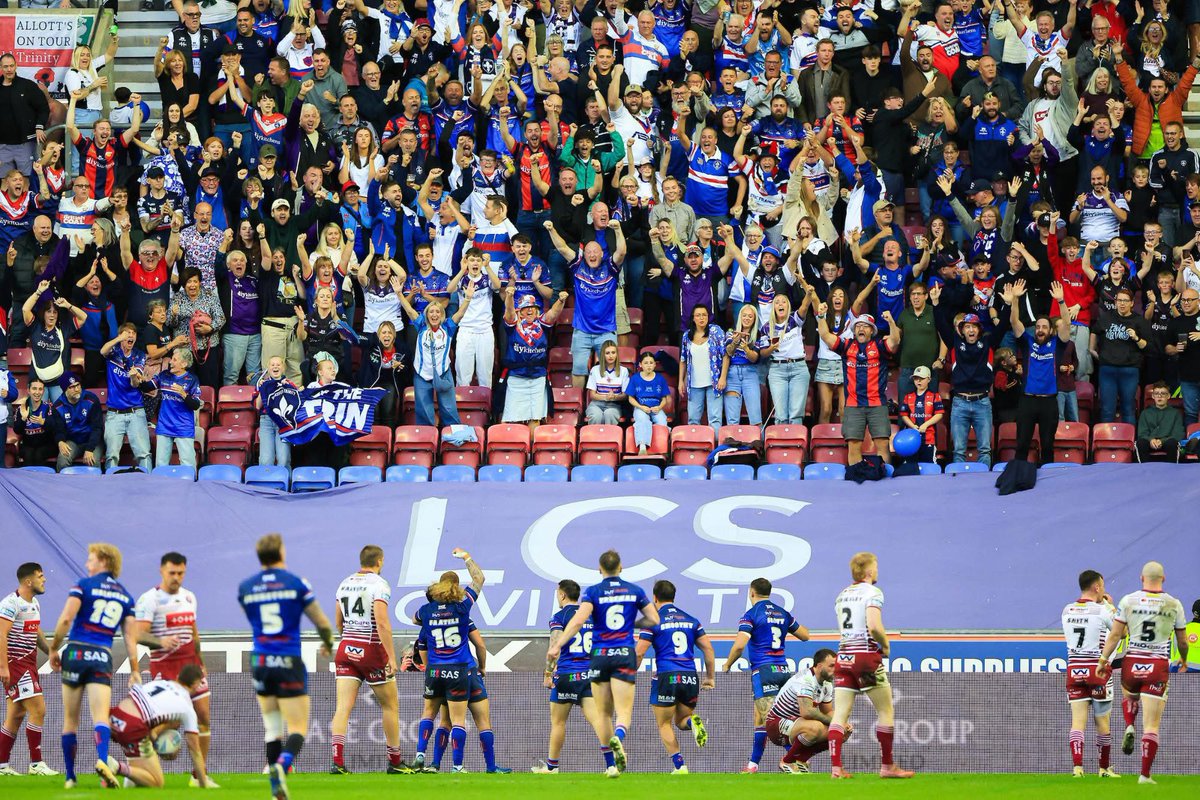 OfficialEllgren's tweet photo. What an achievement for our partners, @WTrinityRL, who have booked their place in the @SuperLeague Grand Final following an impressive 33–6 victory over Wigan Warriors! 👏

Good luck in the Grand Final, we’ll be right behind you! 🏆

#Ellgren | #WhereTheGameBegins https://t.co/XrT8wqgn5L