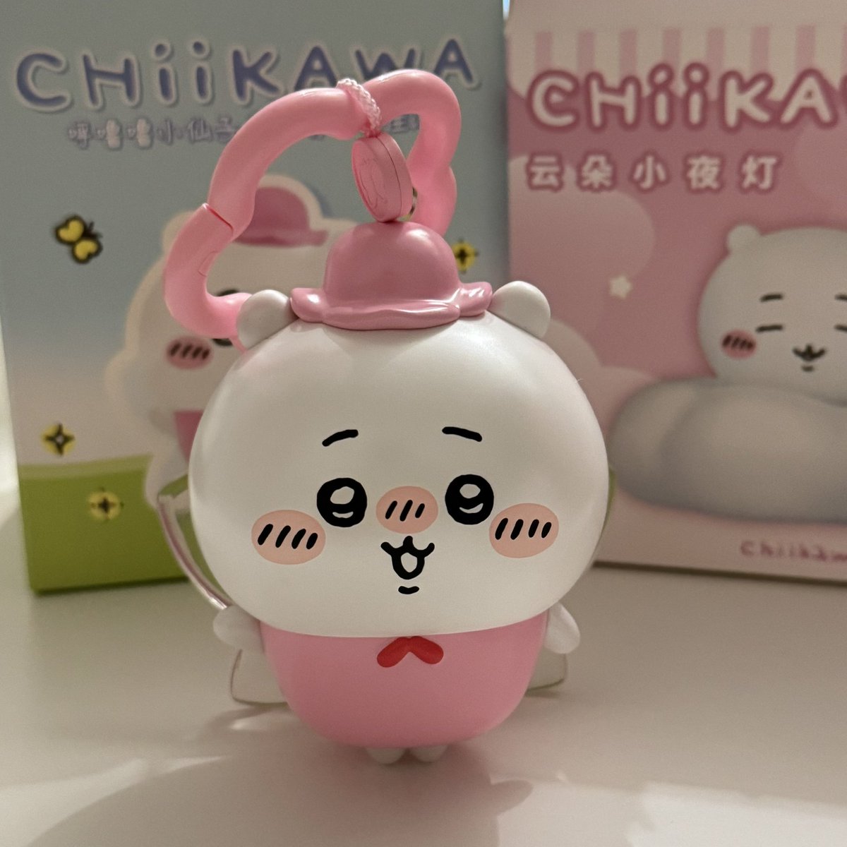 Chiisoup_'s tweet photo. 아니 치이카와 뮤직박스에 파자마파티즈 노래가 나온다니 덜그덕덜그덕 춤추는 치이도 볼 수 있음🤭 https://t.co/o7Na4dS7tQ