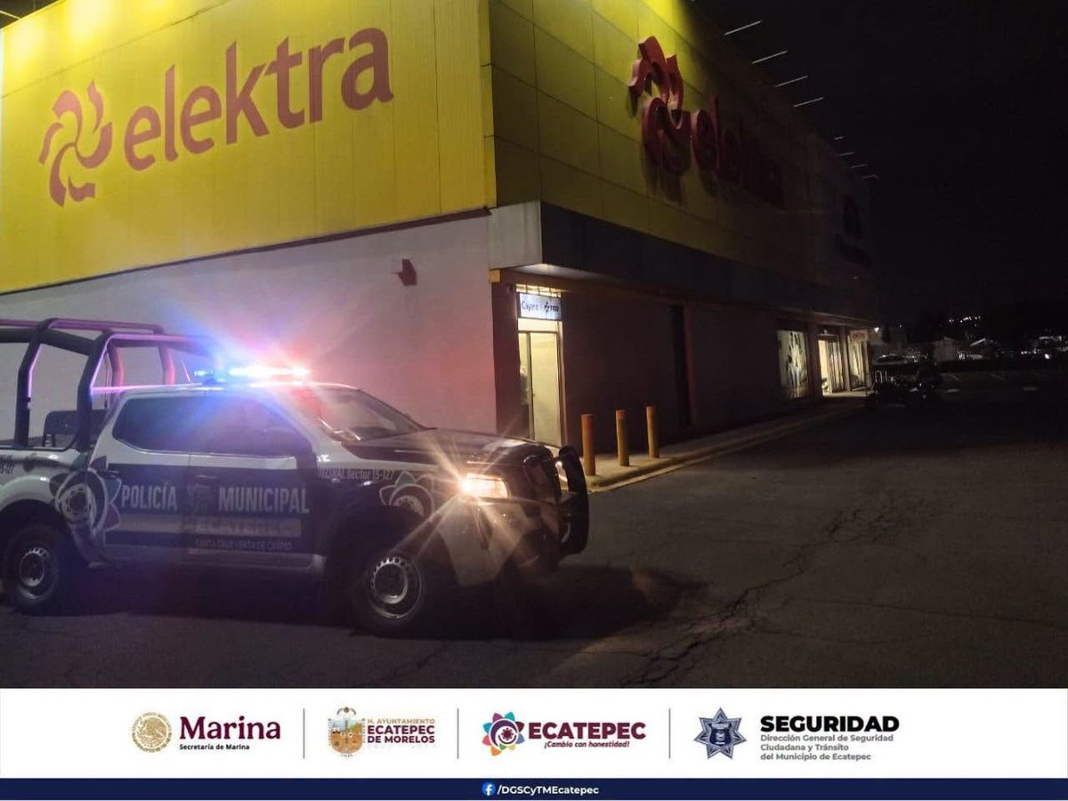 SeguridadEcatep's tweet photo. 𝗠𝗮𝗻𝘁𝗲𝗻𝗲𝗺𝗼𝘀 𝗽𝗿𝗲𝘀𝗲𝗻𝗰𝗶𝗮 𝗽𝗿𝗲𝘃𝗲𝗻𝘁𝗶𝘃𝗮 𝗲𝗻 𝗣𝗹𝗮𝘇𝗮 𝗦𝗲𝗻𝗱𝗲𝗿𝗼 | 𝗦𝗲𝗰𝘁𝗼𝗿 𝟭𝟱
Lee la nota completa aquí:🔗https://t.co/vmiS8TBUcM

#EcatepecCambioQueSeSiente #ElCambioSeSiente #AzucenaCumple #Ecatepec #SeguridadParaTodasYTodos #PolicíaDeEcatepec https://t.co/KJvlSe9uUS