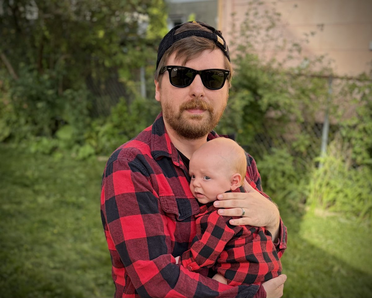 DustinCanFly's tweet photo. Don’t talk to me or my son ever again. https://t.co/Pr8SQeNMjc