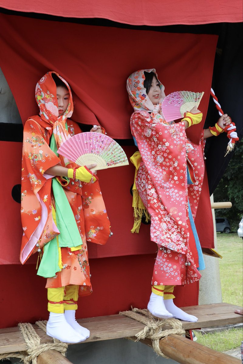LqDml's tweet photo. 令和8年9月25日
石川県鳳珠郡能登町白丸地区
白丸曳山祭！
コロナ禍や能登半島地震による被害を乗り越え、7年ぶりに開催された白丸曳山祭。
地域の皆さんが大切に受け継いできた曳山が、久しぶりに白丸地区を巡行しました。
伝統ある祭りが再び開催されたことを、うれしく感じました。
#白丸曳山祭 https://t.co/wSOAEUyblO