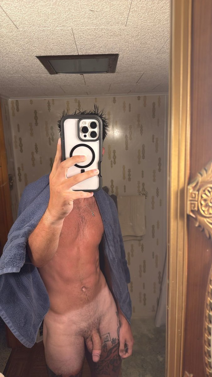 reesecole09's tweet photo. Goon to me #cumshot #gooning #masterbate https://t.co/L8JfuCCLbK