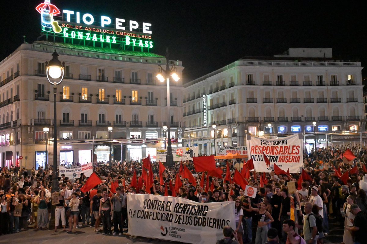 CJS_Madrid's tweet photo. 🚩 Acabemos con el rentismo y todas las fuerzas políticas que lo hacen posible.

¡Contra el rentismo, tomemos las calles! https://t.co/01PKI6nAg6